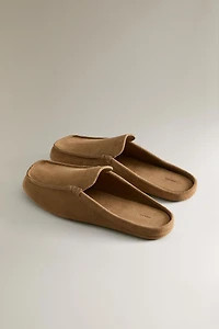 LEATHER MULE LOAFERS