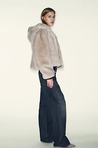 SHORT FAUX FUR HOODIE COAT