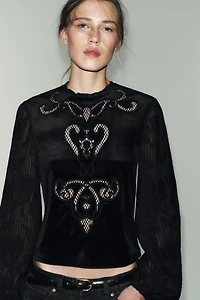 EMBROIDERED VELVET TOP