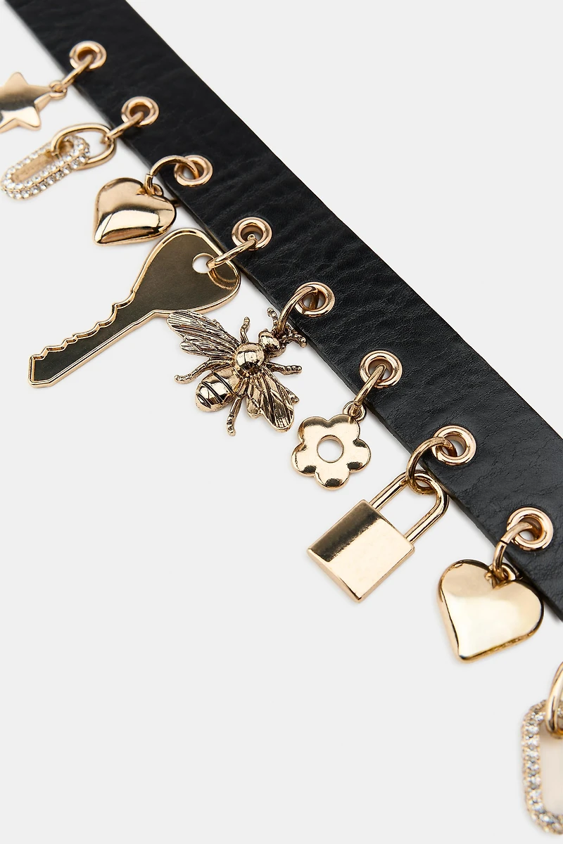 CEINTURE EN CUIR CHARMS