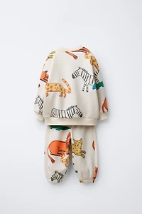 JOGGING SET: SWEATSHIRT AND ANIMAL PRINT JOGGER PANTS