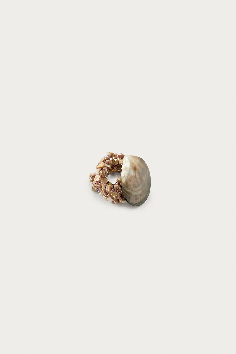 MARISA BERENSON X ZARA SHELL BEAD STRETCH BRACELET