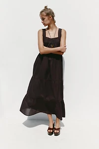 ROBE BRODERIES DENTELLE