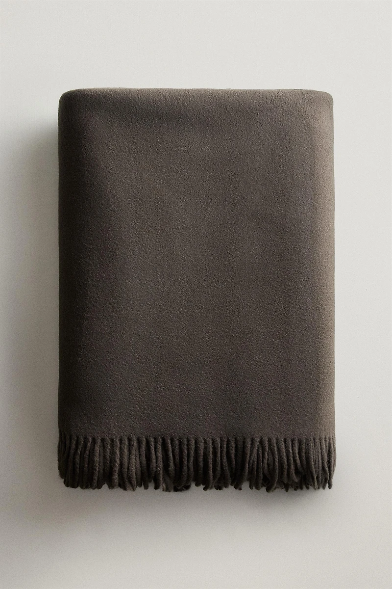 WOOL BLANKET