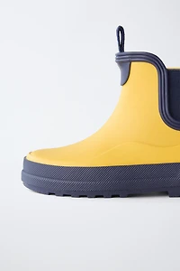 CHELSEA RAIN BOOTS