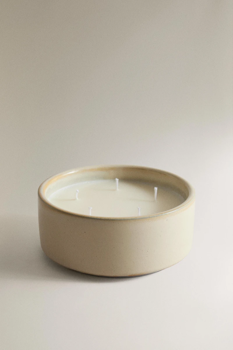 (700 G) SALTY BUTTER CROISSANT SCENTED CANDLE