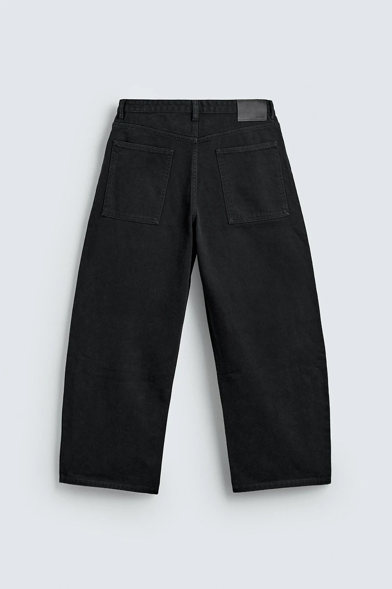 WIDE FIT JEANS