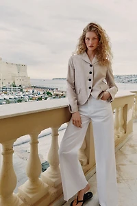STRAIGHT CUT LINEN BLAZER WITH DARTS