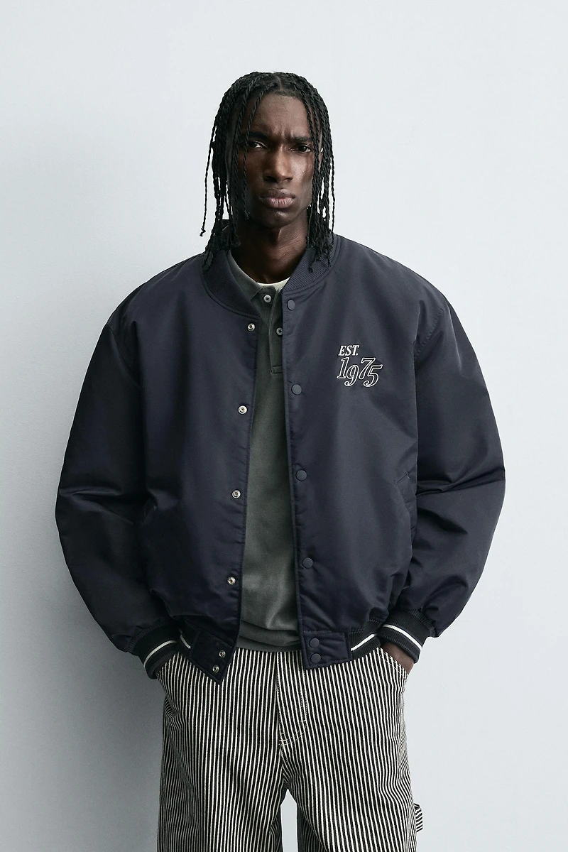 CONTRAST EMBROIDERY BOMBER JACKET