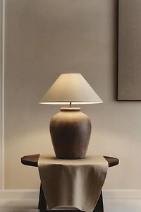 TABLE LAMP WITH CERAMIC BASE