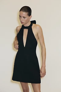 ROBE COURTE HALTER NŒUD
