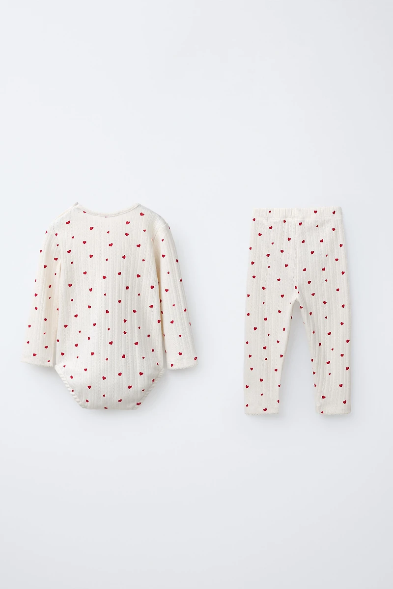 HEART PRINT BODYSUIT AND LEGGINGS SET