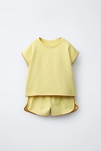 CONTRAST T-SHIRT AND BERMUDA SET