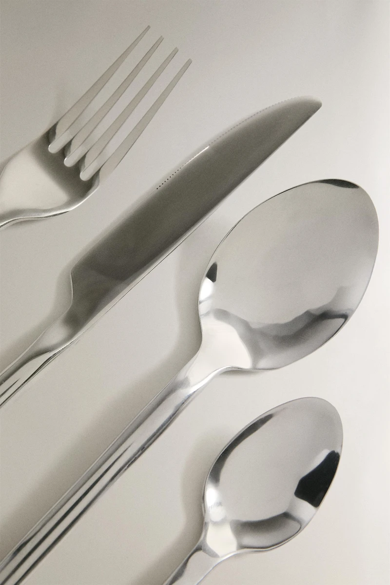 SPIRAL FLATWARE SET (SET OF 4)