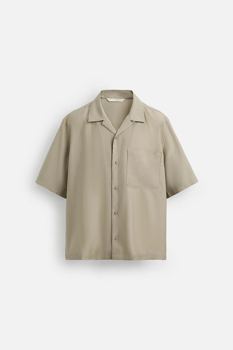 RELAXED FIT FLOWY SHIRT