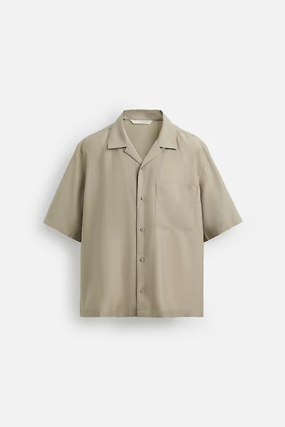 RELAXED FIT FLOWY SHIRT