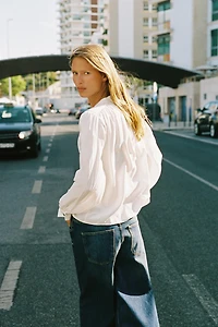 SHOULDER PAD SHIRT