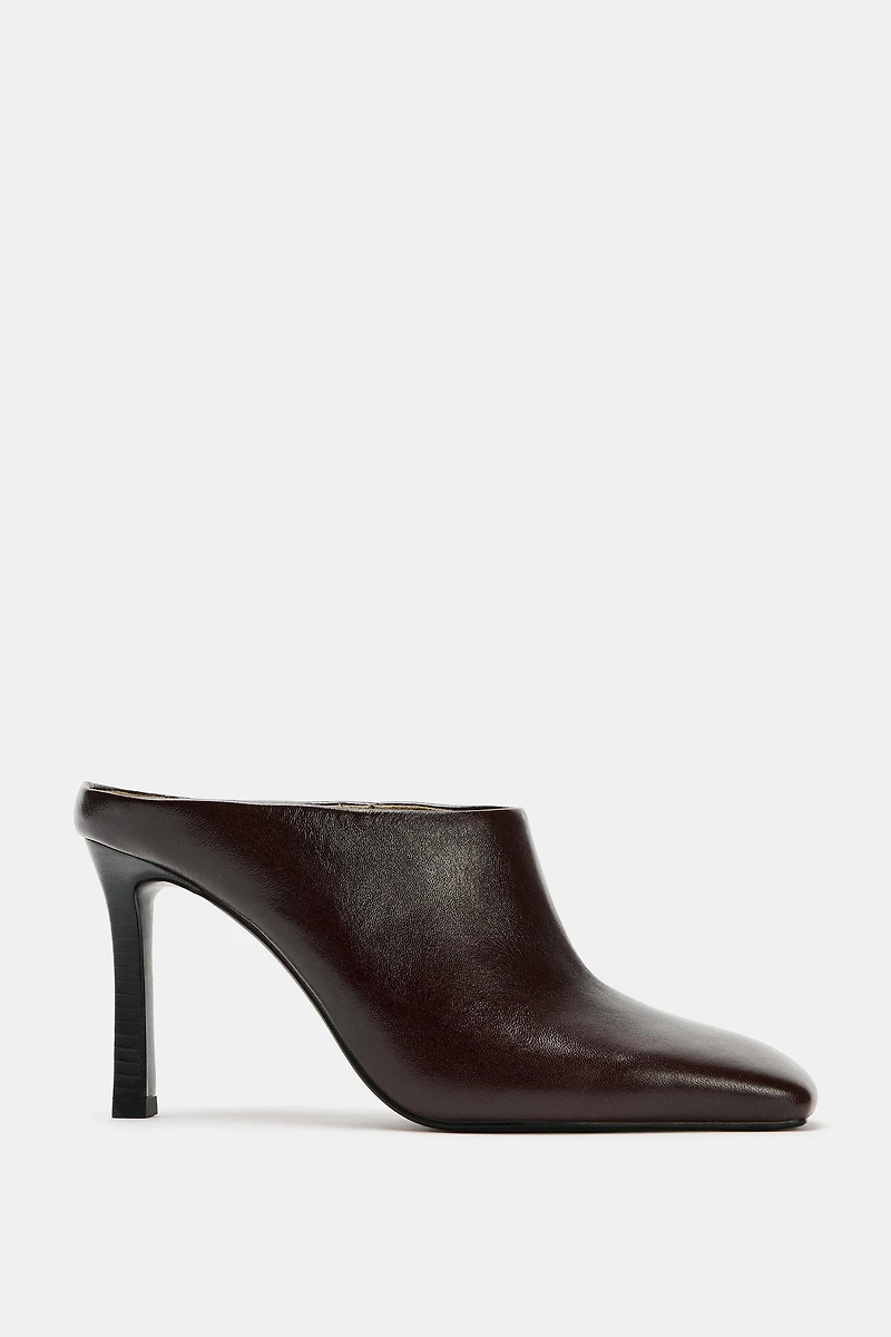 SQUARE TOE LEATHER MULES