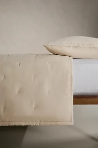 QUILTED DOTTED LINEN QUILT
