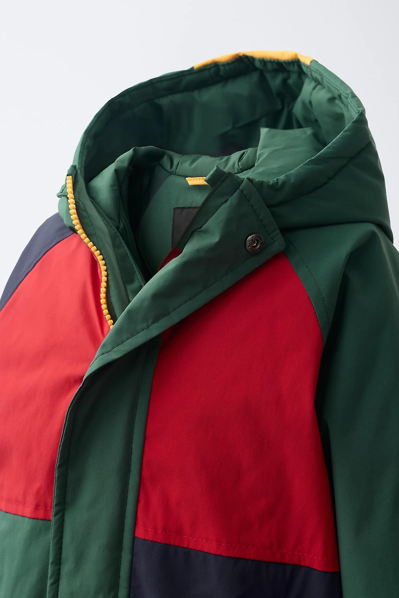 WATER REPELLENT COLORBLOCK PUFFER JACKET