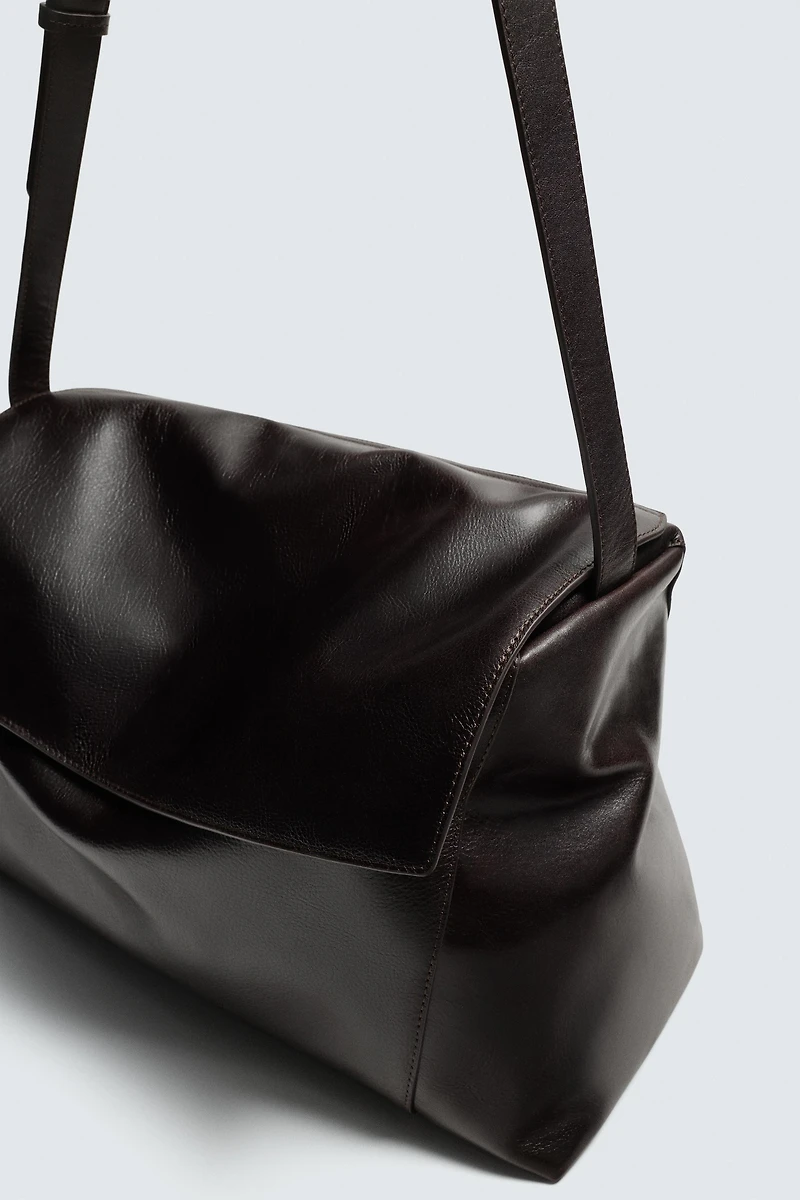 XL LEATHER CROSSBODY BAG