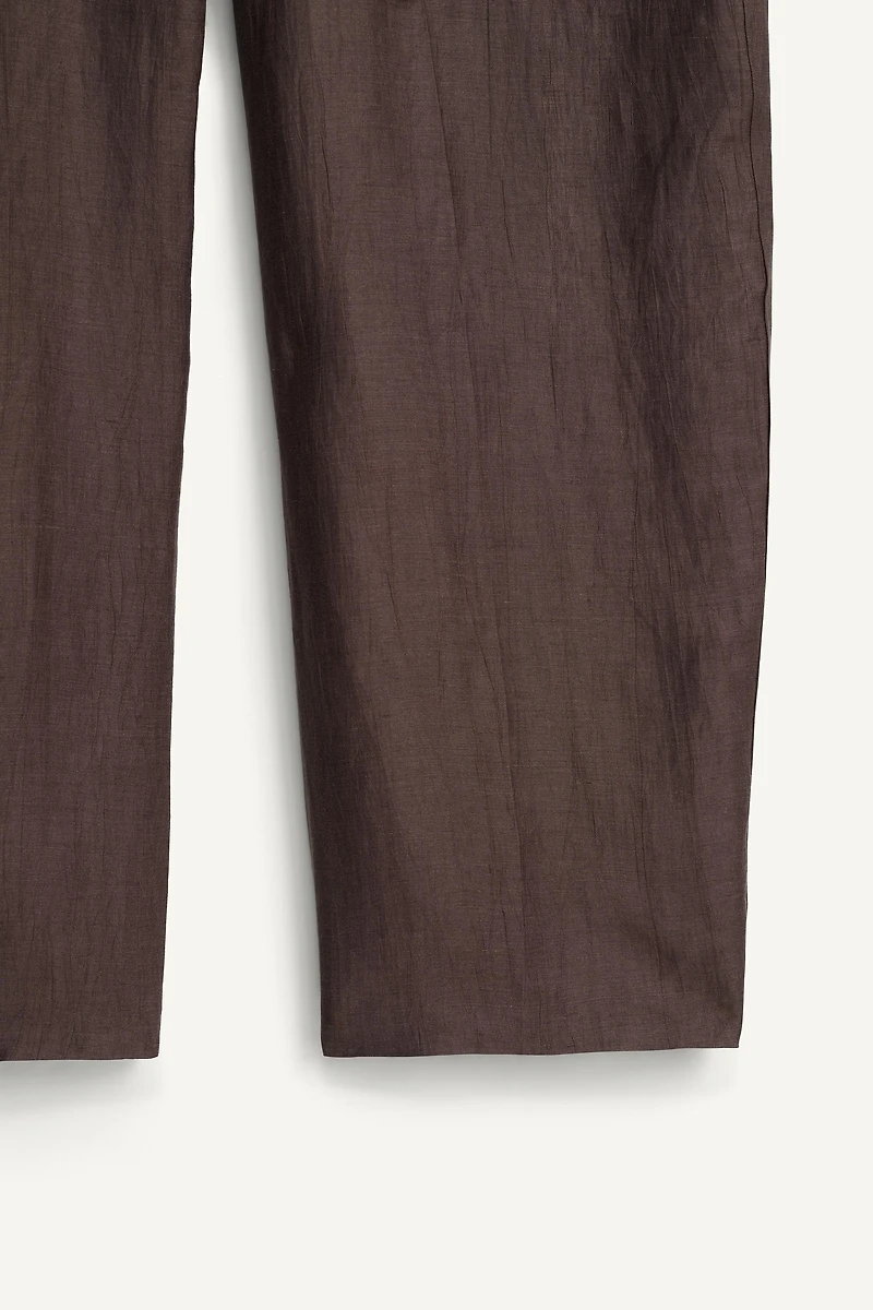 WIDE FIT BELTED PANTS