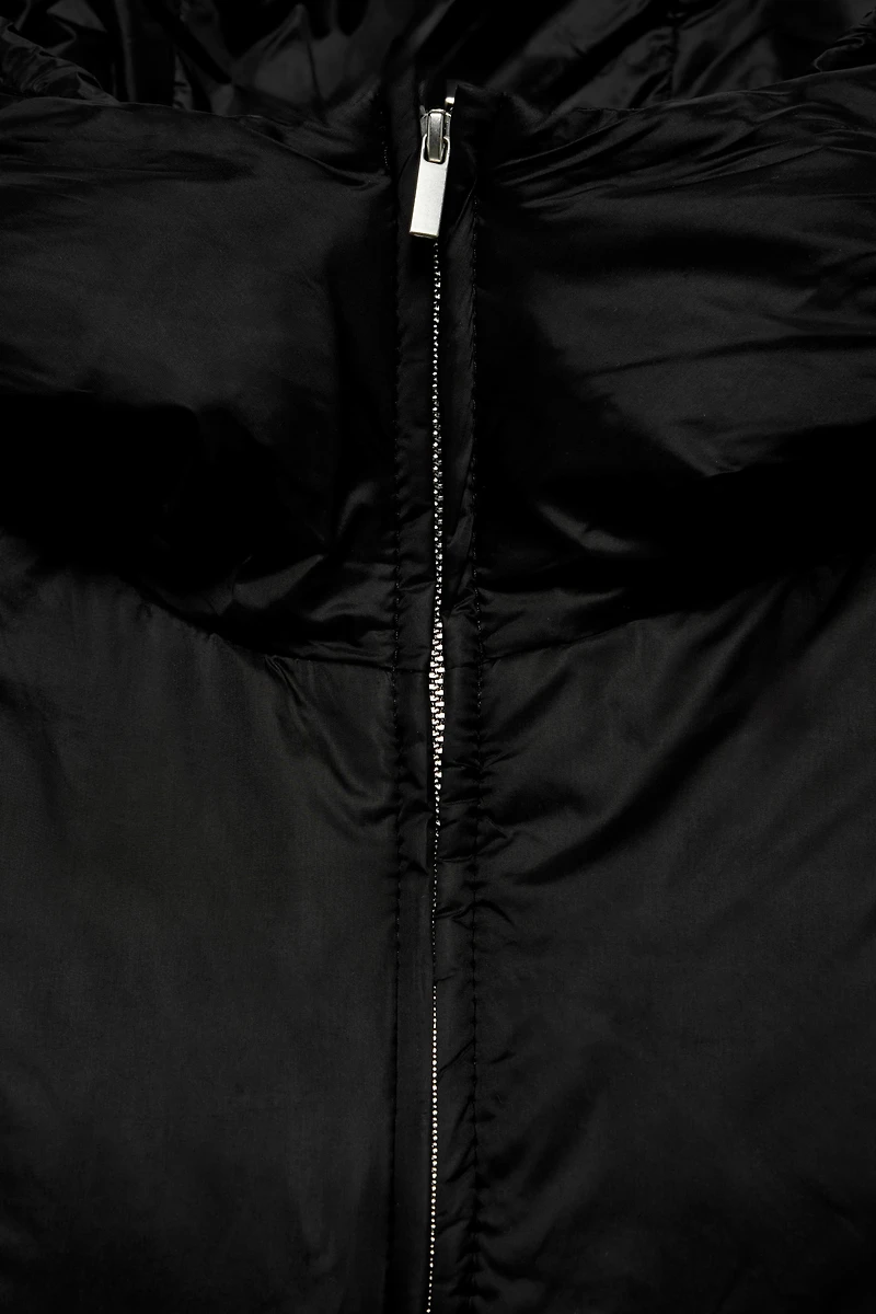 GILET EN PLUMES ET DUVET AVEC LACETS