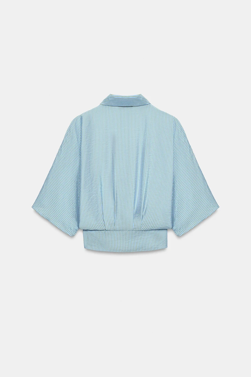 CHEMISE À RAYURES ET NŒUD