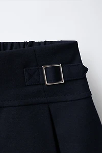 JUPE-SHORT À BOUCLES