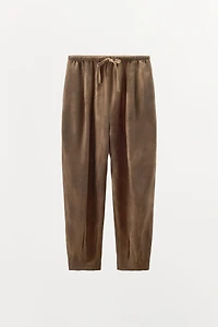 VOLUME PRINTED PANTS