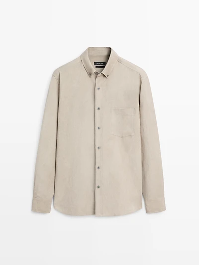 Flowing shirt with pocket