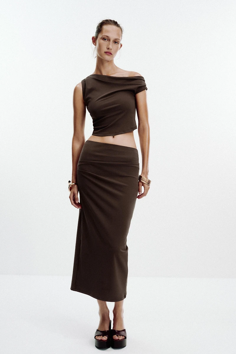 TEXTURED MIDI SKIRT