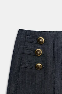 LONG BUTTON SHORTS