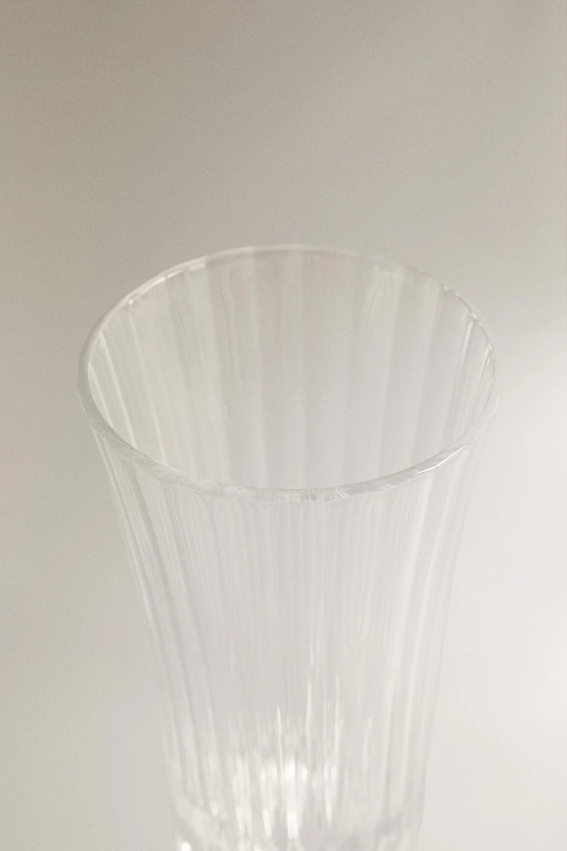 ENGRAVED CRYSTALLINE FLUTE GLASS WITH ENGRAVED GLASS EFFECT