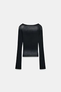 WASHED EFFECT STUDDED T-SHIRT