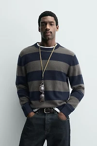 PULL EN CACHEMIRE À RAYURES