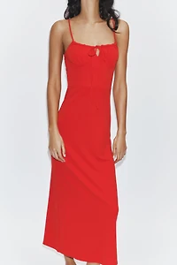 FLOWY STRAPPY MIDI DRESS