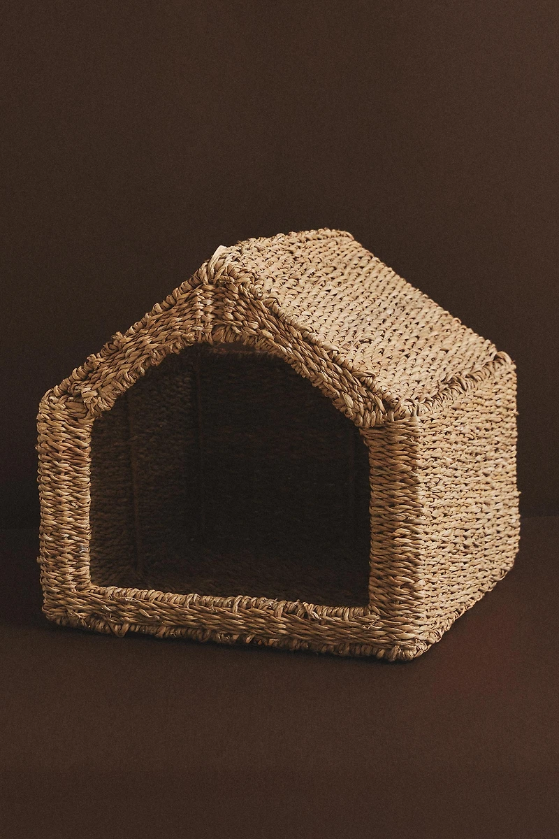 PET HOUSE
