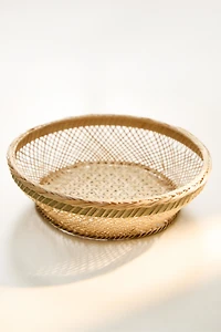 WOVEN BAMBOO BASKET