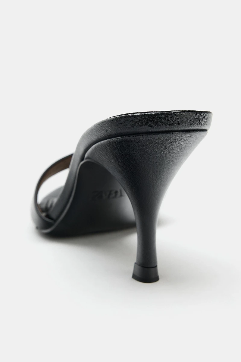 LEATHER HEELED SANDALS
