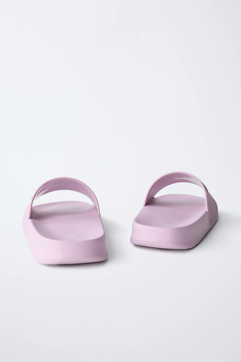 LILO & STITCH © DISNEY SLIDES