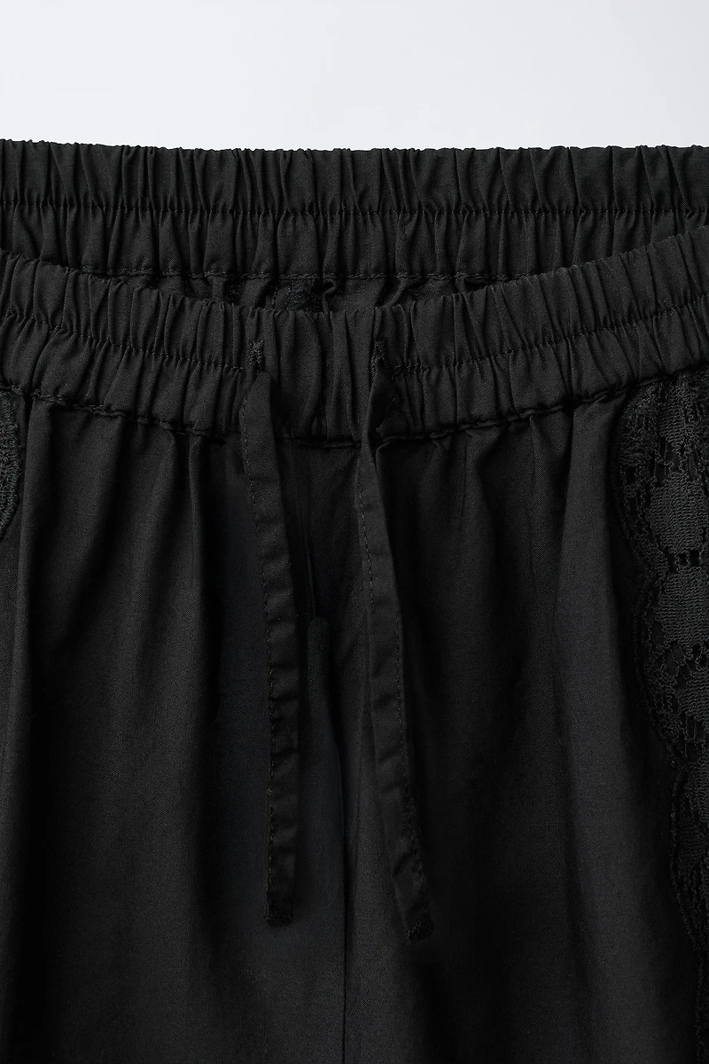 EMBROIDERED LACE BLOOMER PANTS