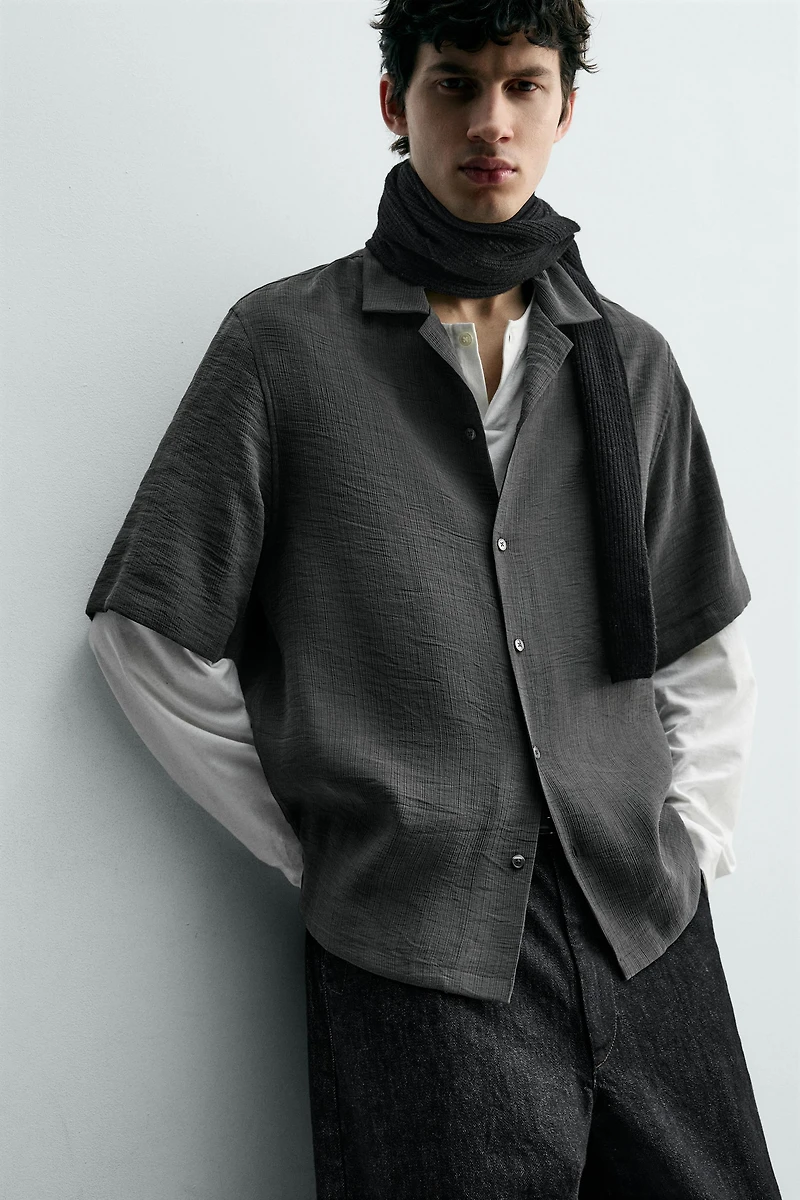 FLUID TEXTURED SHIRT