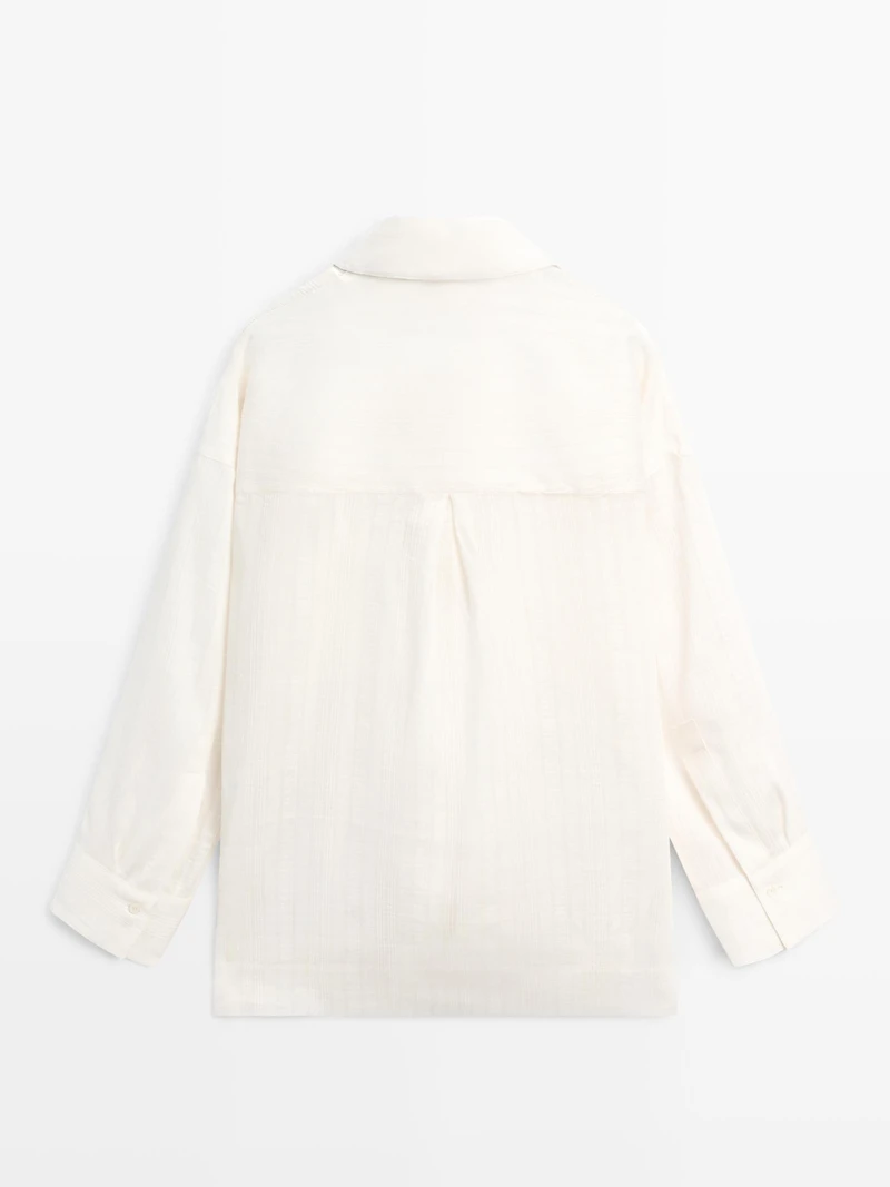Flowing linen and cotton shirt with opening