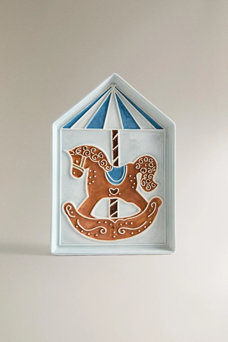 ASSIETTE ENFANT GRÈS CHEVAL NOËL