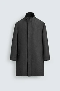 REMOVABLE COLLAR COAT