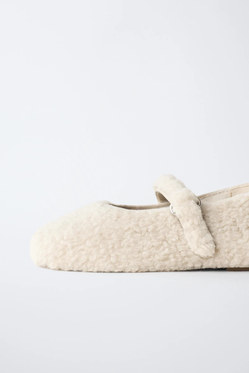 BALLERINES EFFET MOUTON