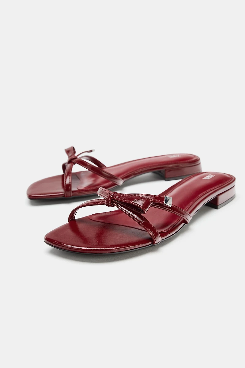 BOW DETAIL FLAT SANDALS
