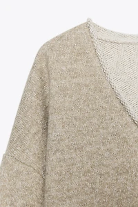 RUSTIC V-NECK SWEATSHIRT