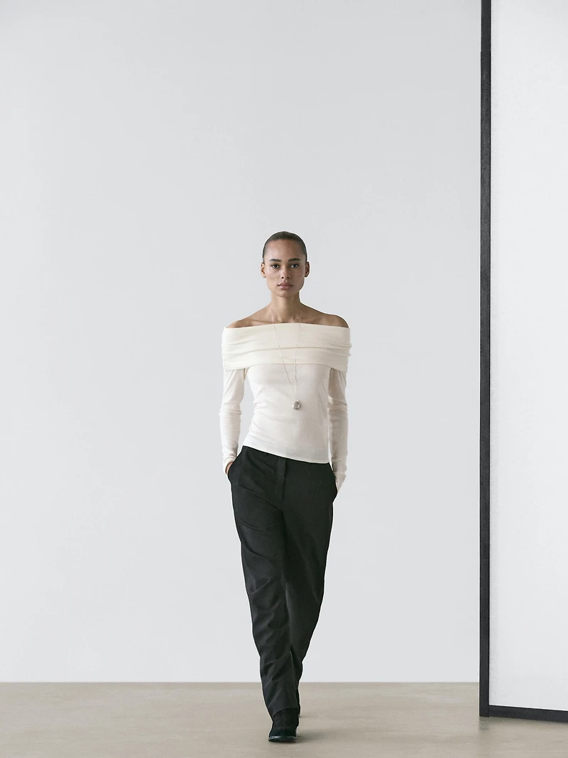 Cotton blend off-the-shoulder T-shirt